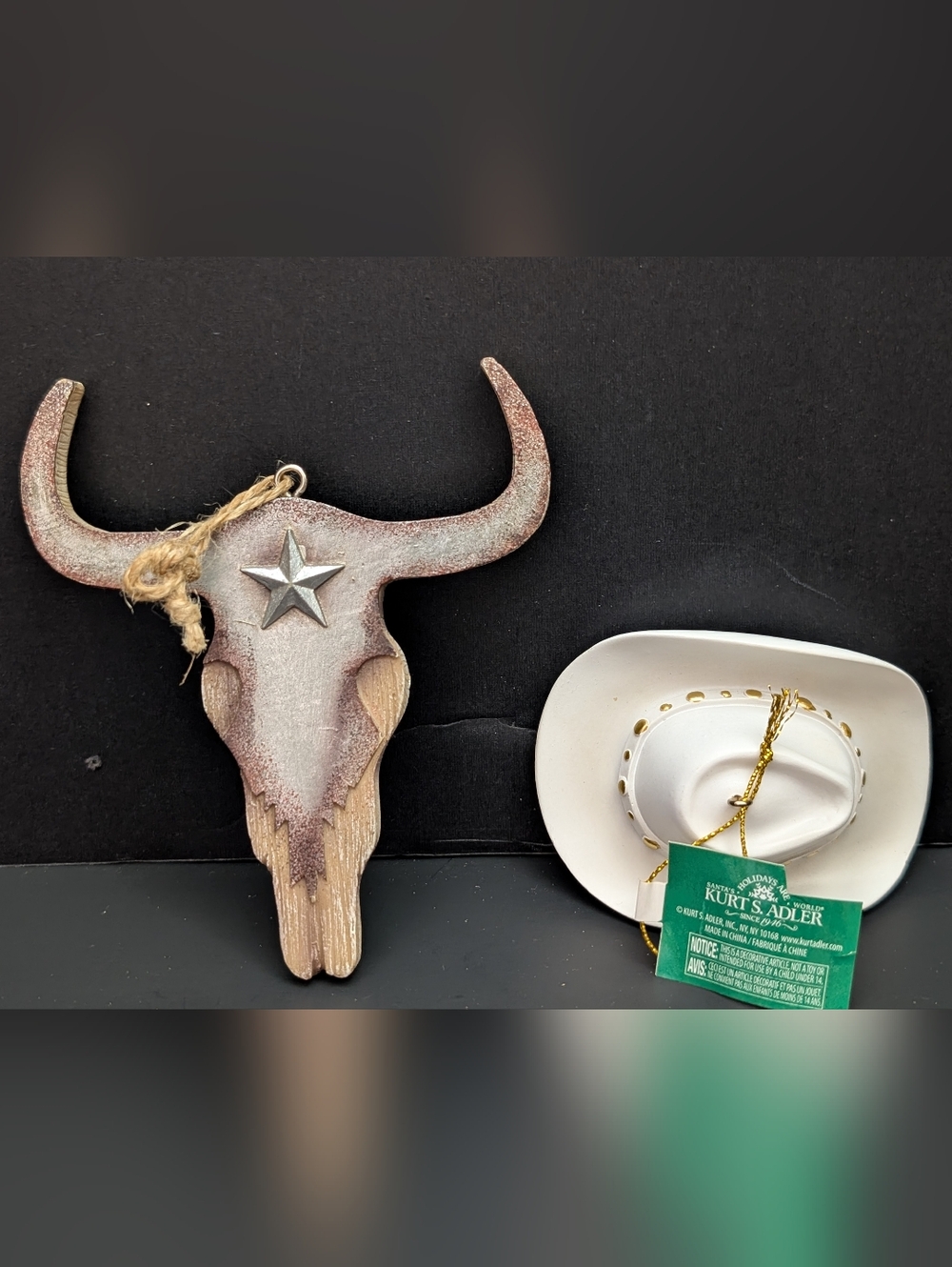 Cattle Skull And Western Hat Ornaments 4-2026D